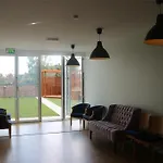 Oscar Lodge